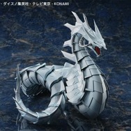 サイバー流デッキのエースモンスター召喚！『遊戯王GX』より「サイバードラゴン」が立体化―うねる巨体は全高30cmの大迫力サイズ