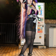 武蔵（バニーガール）『アズールレーン』／モモリナ（X：@_momo_rina_）