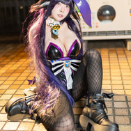 武蔵（バニーガール）『アズールレーン』／モモリナ（X：@_momo_rina_）