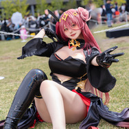 宝鐘マリン「ホロライブ」／天然水（X：@tennensui_cos）