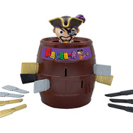 真島吾朗「黒ひげ危機一発になっとるやないかー！」―『龍が如く8外伝』コンプリートボックスが超豪華、樽に刺さって吹き飛ぶ紹介映像も