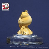 金色ハローキティフィギュア KUROTANIからハローキティ50周年を記念した純金アイテムが登場