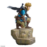 『ゼルダの伝説 ティアキン』メインビジュアルを再現!「リンク」の衣装やマスターソード、岩の台座までこだわり立体化