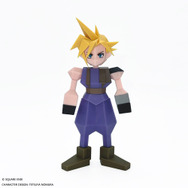『FF7』懐かしい“ポリゴン”姿の「クラウド・ストライフ」ソフビフィギュアが再受注！両腕、腰、両足首が可動し簡単なポーズもとれる