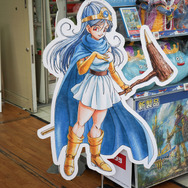 「ロトの装備」を間近で！HD-2D版『ドラクエ3』発売を記念してビックカメラ池袋本店で特別展示が実施中【店頭フォトレポート】