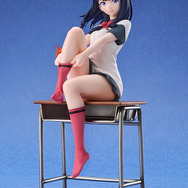 「宝多六花」のふとももが、夕暮れに映える…！新作フィギュアの“高校生の青春”感が物凄い