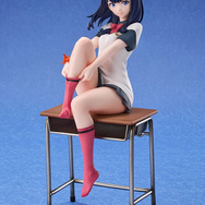 「宝多六花」のふとももが、夕暮れに映える…！新作フィギュアの“高校生の青春”感が物凄い