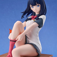 「宝多六花」のふとももが、夕暮れに映える…！新作フィギュアの“高校生の青春”感が物凄い