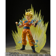 ドラゴンボールZ」より「スーパーサイヤ人2孫悟空」がアクション
