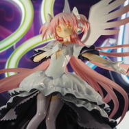 『学園アイドルマスター』「チェンソーマン」「劇場版 魔法少女まどか☆マギカ[新編]叛逆の物語」 など、新作プライズ大集合！「アミューズメント エキスポ 2024」フォトレポ