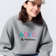 GUから「PlayStation」30周年コラボコレクション登場！発売当時の90年代をテーマに、象徴的なロゴやモチーフをデザイン