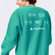 GUから「PlayStation」30周年コラボコレクション登場！発売当時の90年代をテーマに、象徴的なロゴやモチーフをデザイン