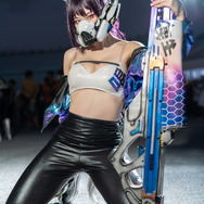シン『勝利の女神:NIKKE』/LESA  森魔(Instagram:lethekhaos)