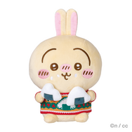 「ちいかわ」ホカホカ肉まんをギュッ…！スノードームや冬衣装な“ぬいぐるみ”もラインナップの新作くじが登場