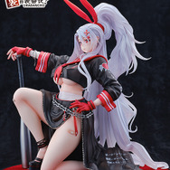 生脚の魅力にメロメロ…『アズレン』プリンツ・ハインリヒが着せ替えスキン「裏の裏番長？」で立体化！ワイルド&セクシーな姿は存在感抜群