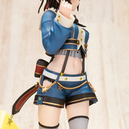 ホロライブ　大空スバル　1/7スケールフィギュア おへそもバッチリ！ホロライブ「大空スバル」がサスペンダー衣装