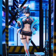 圧倒的太もも…！「グリッドマン ユニバース」宝多六花たちの新作フィギュアが予約締切間近―“太ももが太すぎて作画監督が謝罪”した伝説の太もも