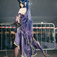 雷電芽衣『崩壊3rd』/Angel(Instagram:momopink.cos)