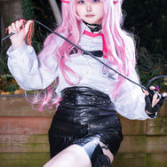 ユニ『勝利の女神：NIKKE』／六・店長（X：@llUxxUl6）