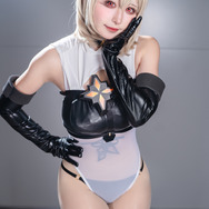 レッドシューズ『勝利の女神：NIKKE』／まきほ（X：@homakiho）