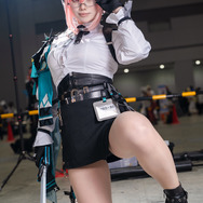 月城柳『ゼンレスゾーンゼロ』／シキサ（X：@shikisa_cos）