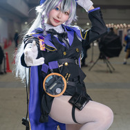 ファントム『勝利の女神：NIKKE』／まきほ（X：@homakiho）