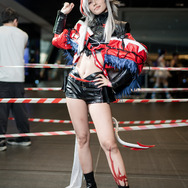 W『アークナイツ』／jyen（ Instagram：moon_jyuuu）