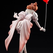 可愛い見た目に騙されるかも…！“HORROR美少女”シリーズ「ペニーワイズ」が再販―足元にも注目