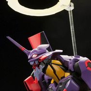 コトブキヤのプラモ「エヴァンゲリオン初号機 覚醒Ver.」が再生産！疑似シン化第一覚醒形態の変遷も再現可能