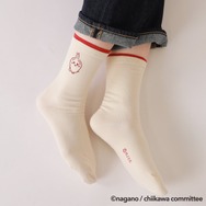 「ちいかわ」落ち着いたカラーでオシャレに！“靴下屋コラボソックス第3弾”が発売