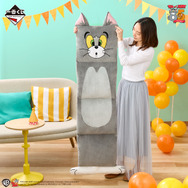 「トムとジェリー」85周年一番くじで仲良くケンカする2人のフィギュアがたっぷり！「階段の形になったトム」の折り畳みクッションも必見