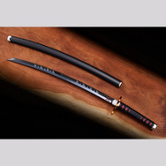 「鬼滅の刀」から炭治郎の日輪刀が、「PROPLICA」ブランドでグッズ化！炎柱「煉獄杏寿郎」の鍔を受け継ぎ、セリフやBGMも収録