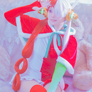 ウタ「ONE PIECE」／るーみ（X：@love1loooomy）、撮影：まさる（X：@masaru_cos