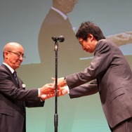 【CEDEC 2010】多くの開発者を育てたベーマガに拍手!CEDEC AWARDS発表授与式