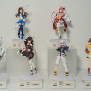 「レーシングミク」が可愛い！充実の「ホロメン」“ポッパレ”シリーズも楽しい「ワンフェス」Vアイドルフィギュアに熱視線