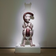 “着物ピカチュウ”もお出迎え！「ポケモン×工芸展」愛知会場は4月26日より開幕―独創的なミュウツーやフシギバナを展示