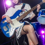 杏山カズサ『ブルーアーカイブ』／えびちり（X：@EBICHIRI_cos）、撮影： まってぃー（X：@matty_no_shumi）