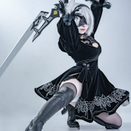 2B /海鳴(みな)（X：@MN13Mizuha1）、撮影：VERgil（X：@VERgil98645543）