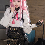 ユニ『勝利の女神:NIKKE』/玲於(@reo_cosplay)