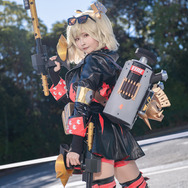 バーニス・ホワイト 『ゼンレスゾーンゼロ』／天音ありぃ（X：@allie_cos）