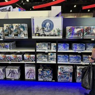 これがアメリカのガンダムベース!ガンプラ無料配布や巨大立像の展示など、家族で楽しめる“体験”を重視した内容に【フォトレポ】