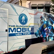 これがアメリカのガンダムベース!ガンプラ無料配布や巨大立像の展示など、家族で楽しめる“体験”を重視した内容に【フォトレポ】