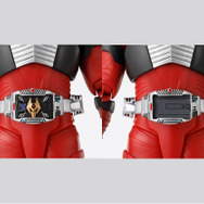 戦わなければ生き残れない！「仮面ライダー龍騎」が圧倒的な可動域でアクションフィギュア化―OPで印象的な複眼も光る