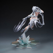 目のやり場に困る超巨大フィギュア!『勝利の女神:NIKKE』より「シンデレラ」が1/4スケールで立体化―豪華版には大ボリュームの兵装「ガラスの靴」を付属