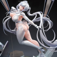 目のやり場に困る超巨大フィギュア!『勝利の女神:NIKKE』より「シンデレラ」が1/4スケールで立体化―豪華版には大ボリュームの兵装「ガラスの靴」を付属