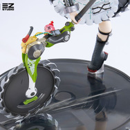 気弱メイド少女と巨大ノコギリのギャップ!『ゼンゼロ』より「カリン」がフィギュア化―あみあみで予約受付中