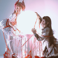 鹿目 まどか：伏特加祭司（Weibo：伏特加祭司）、暁美 ほむら：蘑恩山小干（Weibo：蘑恩山小干）