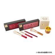 「金コイキング」のグッズがしゃちほこ並みの眩しさ!ポケモンセンターヒロシマがリニューアルオープン