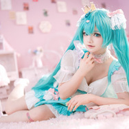 初音ミク／湾湾不弯（Weibo：湾湾不弯）