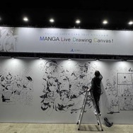 ホロライブの大イベント「hololive SUPER EXPO 2025」行った気分になるかもしれないフォトレポート―等身大フィギュアなど新グッズからメリーゴーランドも!